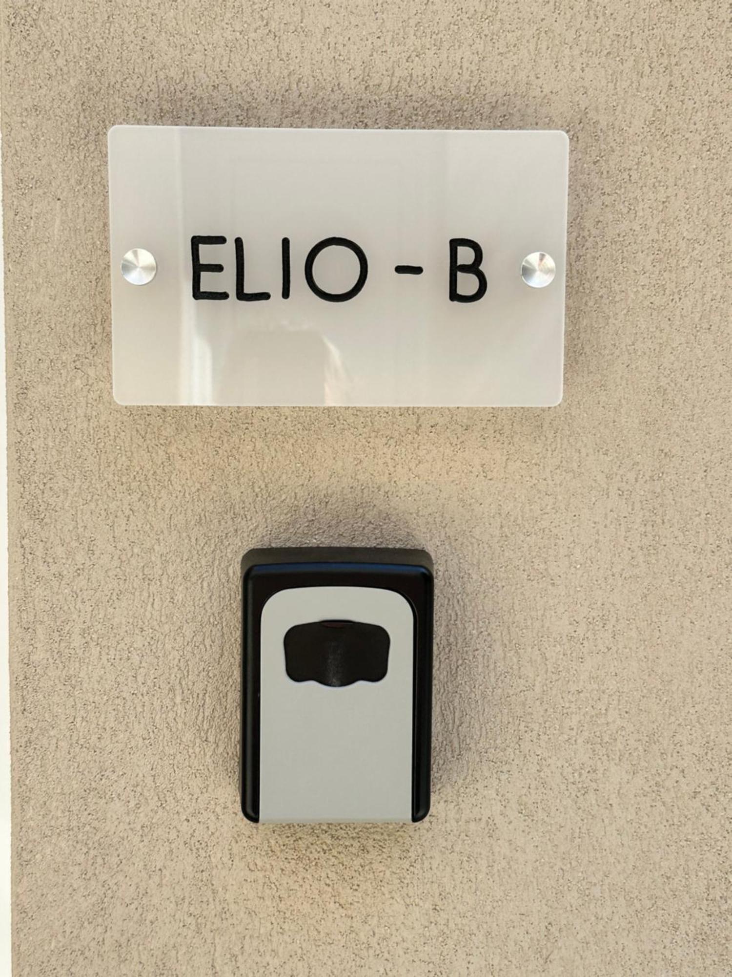 Elio B 1bdr With Garden 1 Min From The By Hospi Héraklion